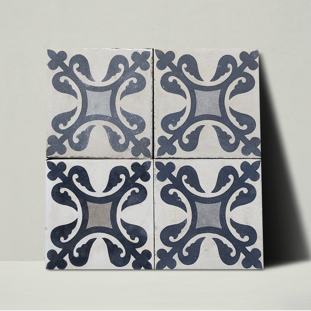 Alejandro Tile