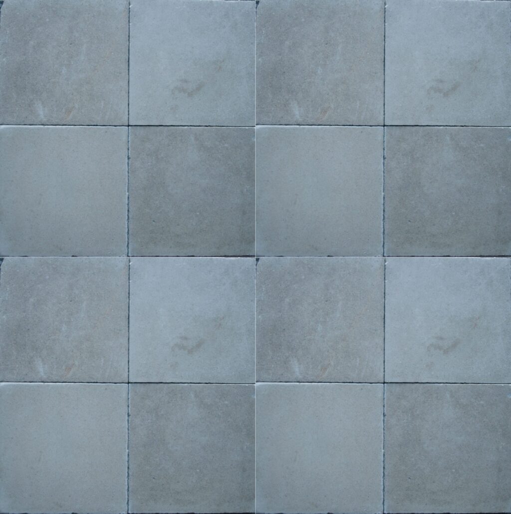 Gris Grande Tile - Image 2