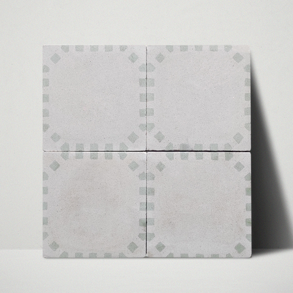 Unica Esfera Tile