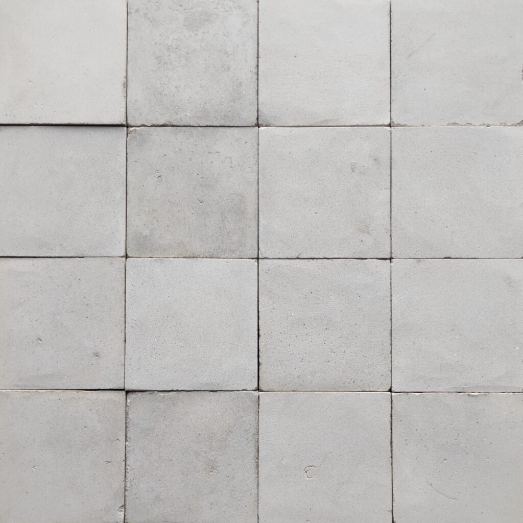 Unica Lisa Tile - Image 2