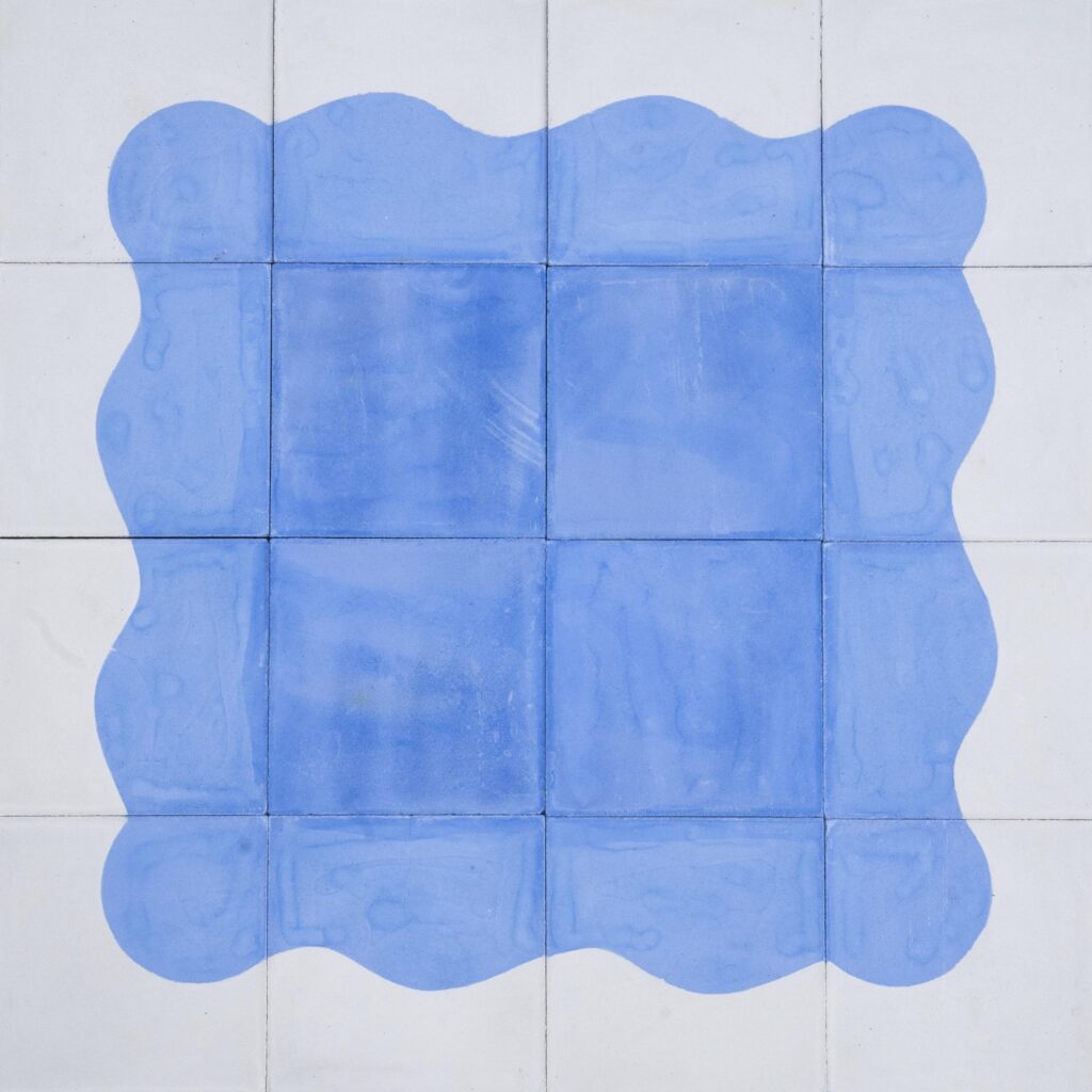 Wiggle Stone & Blue - Image 3