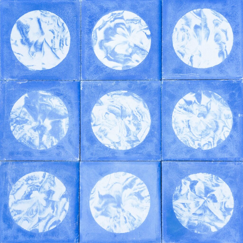 Marbles Circle Blue - Image 2