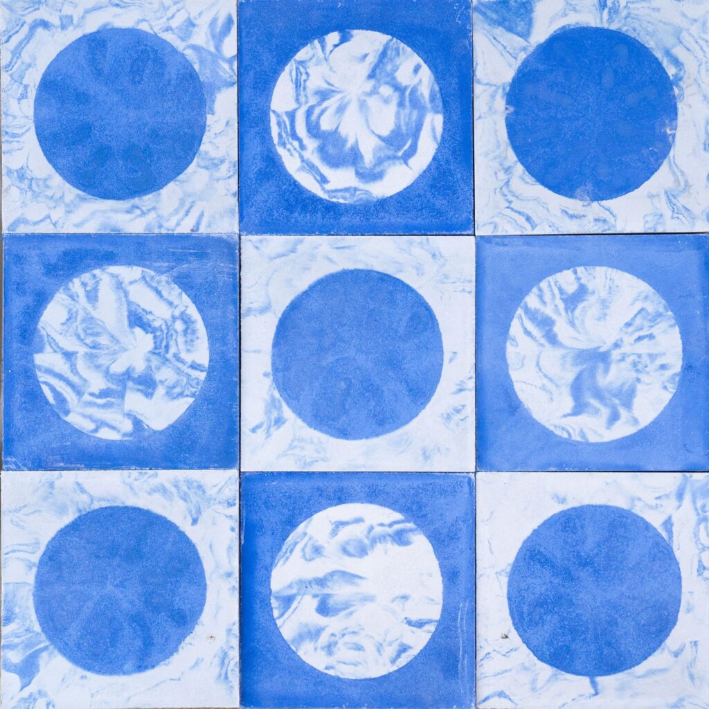 Marbles Inverse Blue - Image 3
