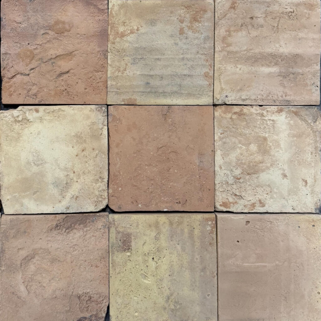 Terracotta Pequenita Grande